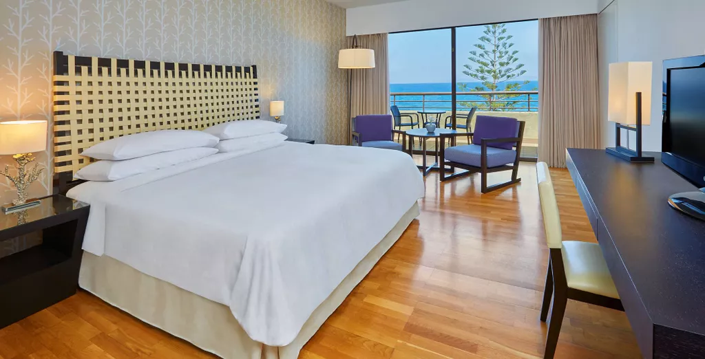 Sheraton Rhodes Resort 5* chambre