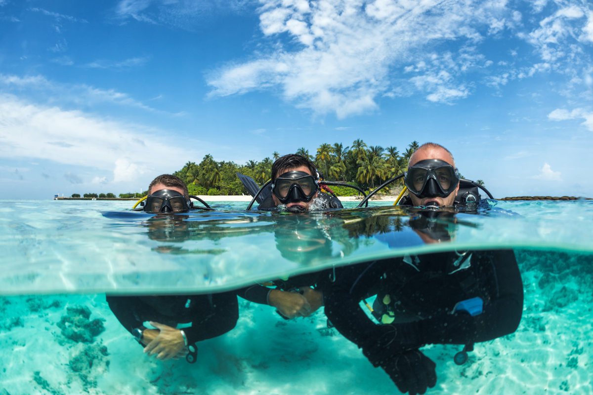 diving maldives