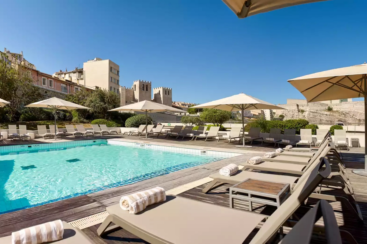 Hôtel Radisson Blu Marseille Vieux-Port 4*