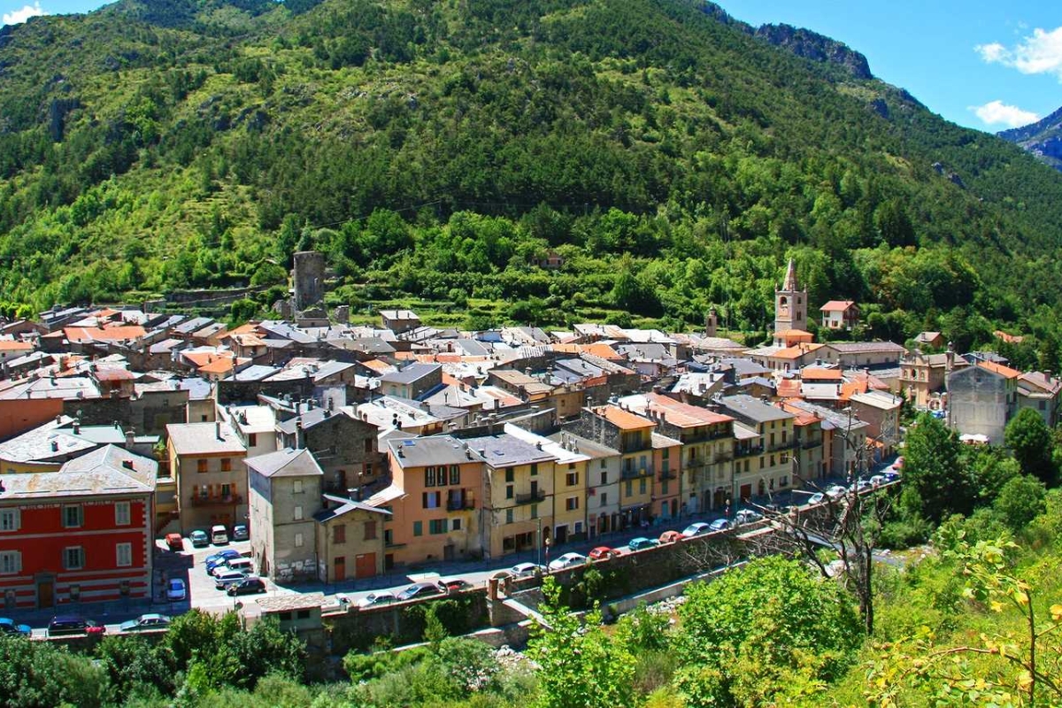 village isolé france