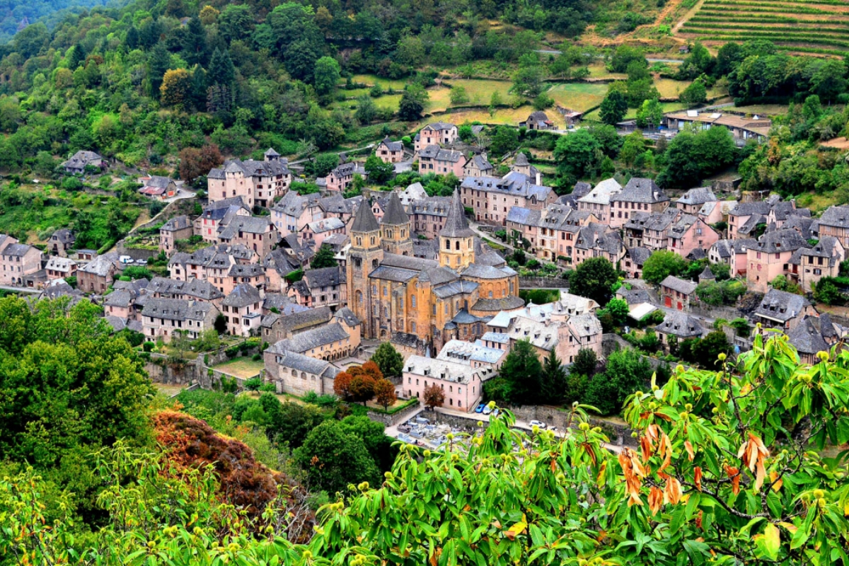 village isolé france