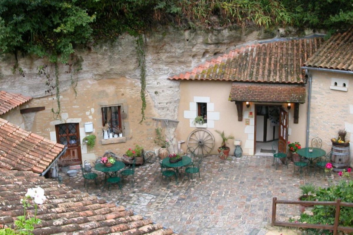 Le village troglodyte de Rochemenier (Maine-et-Loire)