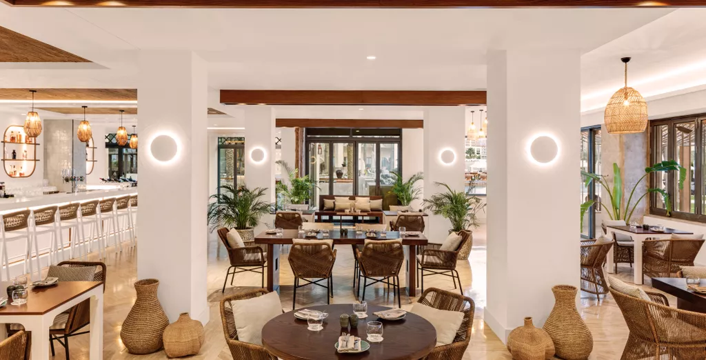Ajman Saray A luxury Collection Hotel & Resort 5*