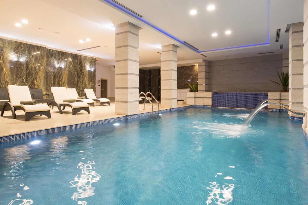 hotel alpes haute provence avec piscine