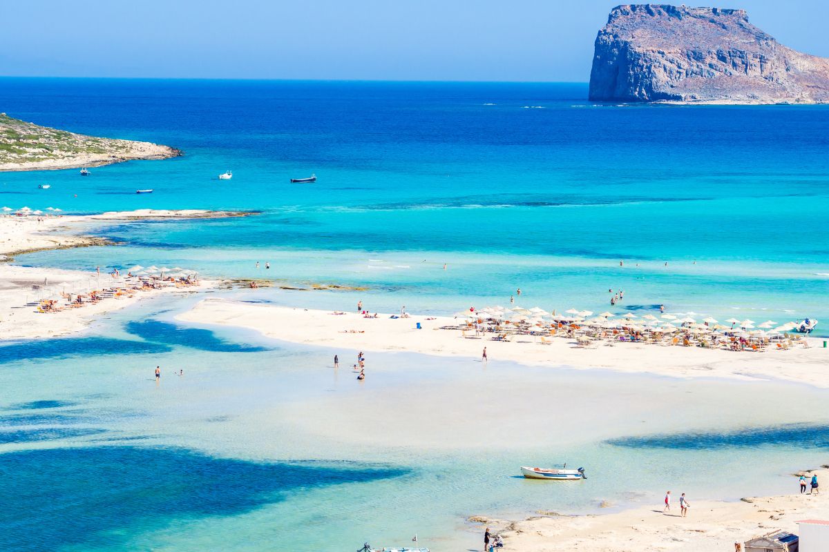 Hôtel pied dans l'eau en Crète