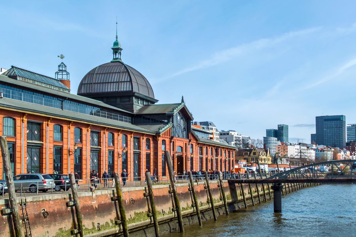 Hambourg : une Cité riche en Histoire et imprégnée de Culture Maritime