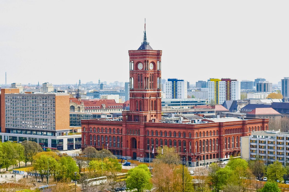 Hambourg : une Cité riche en Histoire et imprégnée de Culture Maritime