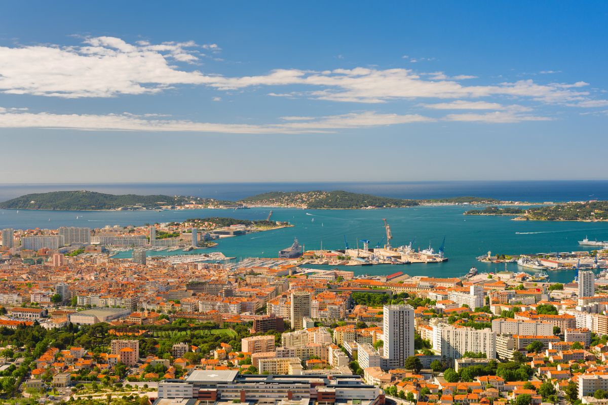 plage aux environs dans le var