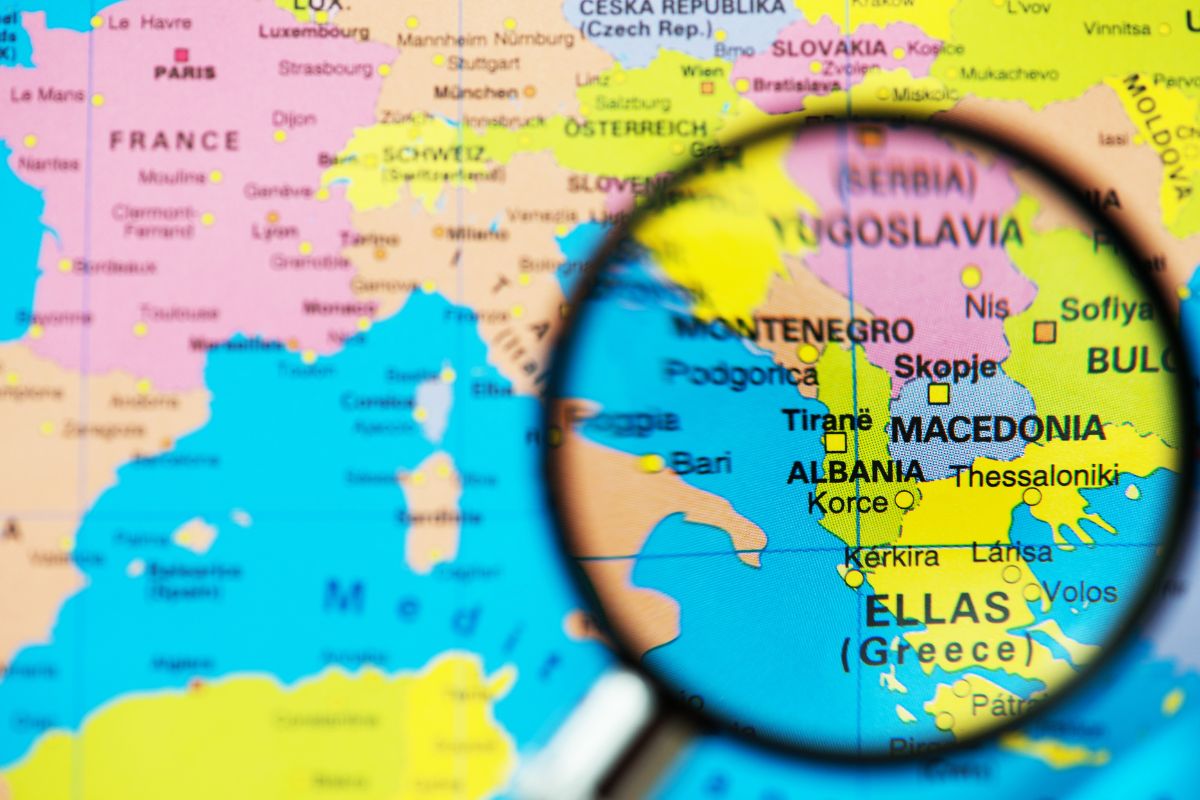 Ou se trouve l’Albanie sur la carte du monde ?