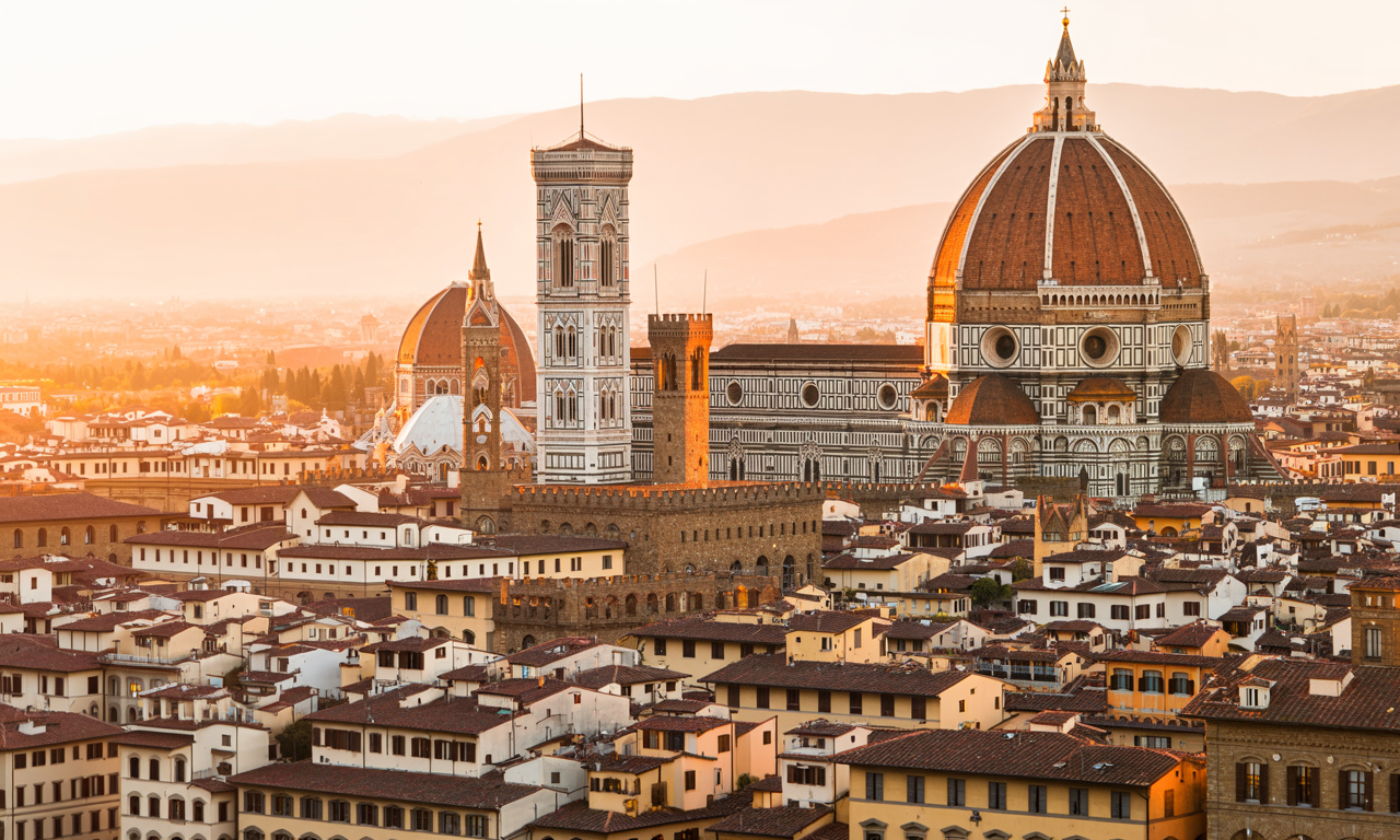 découvrez l’essentiel de florence en 3 jours : idées d’itinéraires, sites incontournables à visiter, conseils pratiques et meilleures adresses où dormir pour profiter pleinement de la capitale toscane.